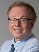 portrait of steven singer