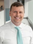pic of doctor vinicius dutra